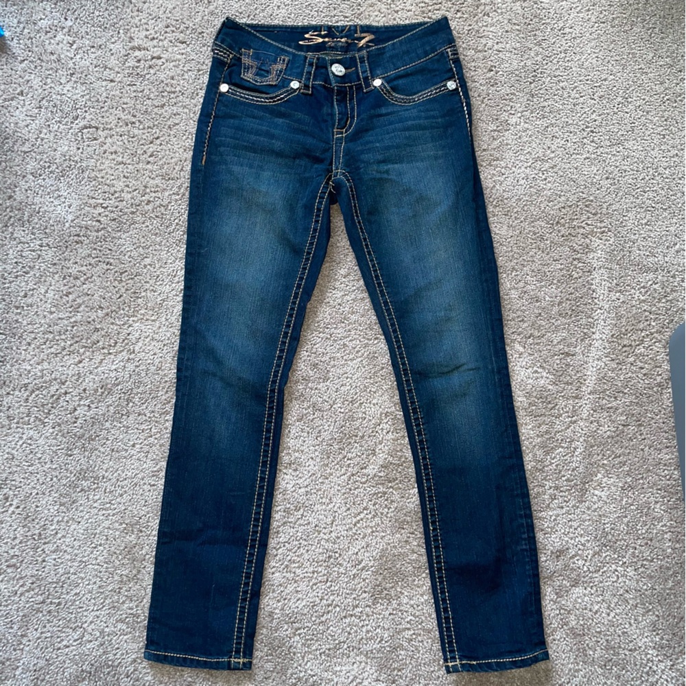 🥳 SOLD Seven 7 Skinny Jeans Dark Wash Size 4